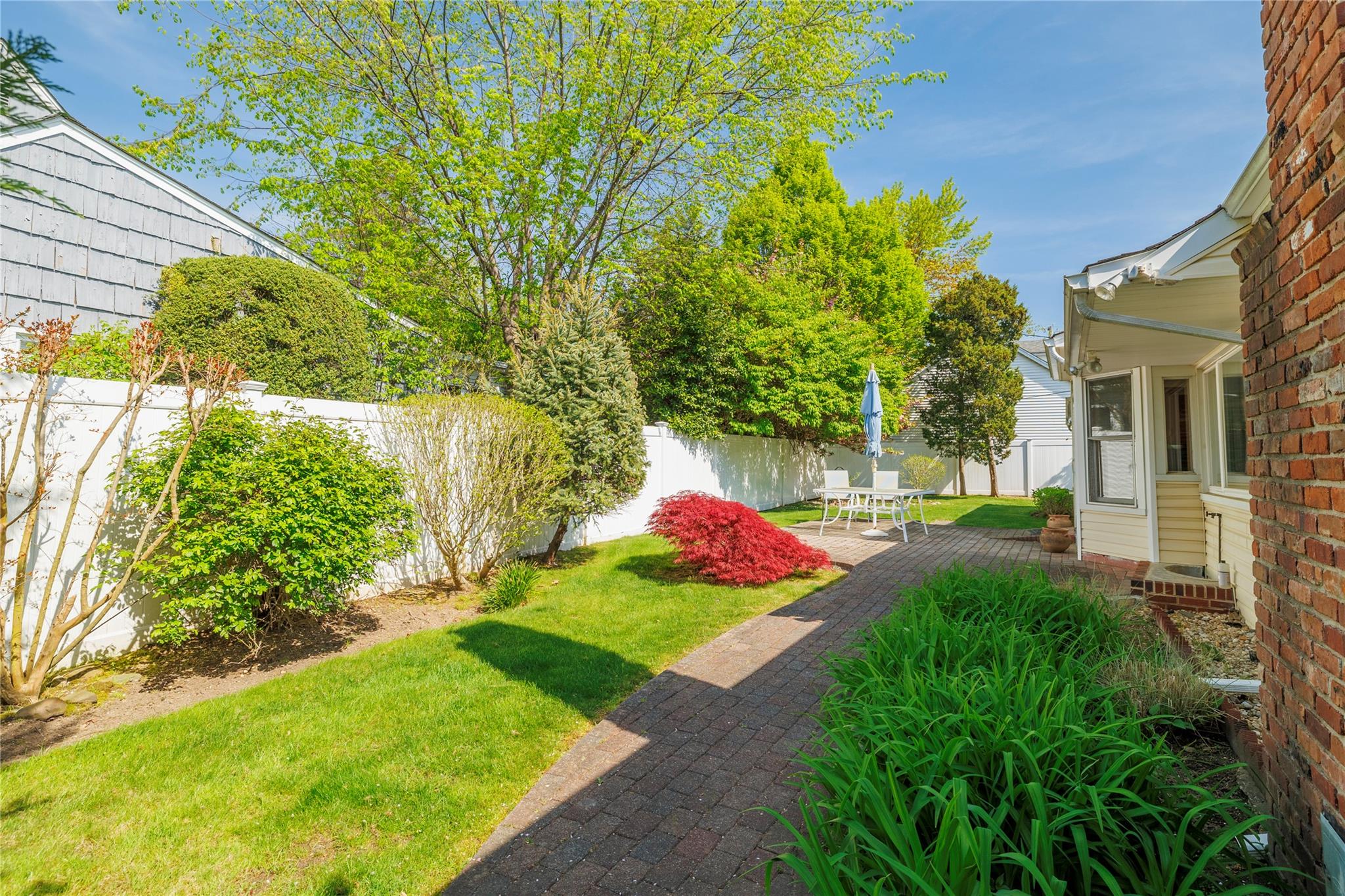 277 Waverly Avenue, East Rockaway, New York image 19