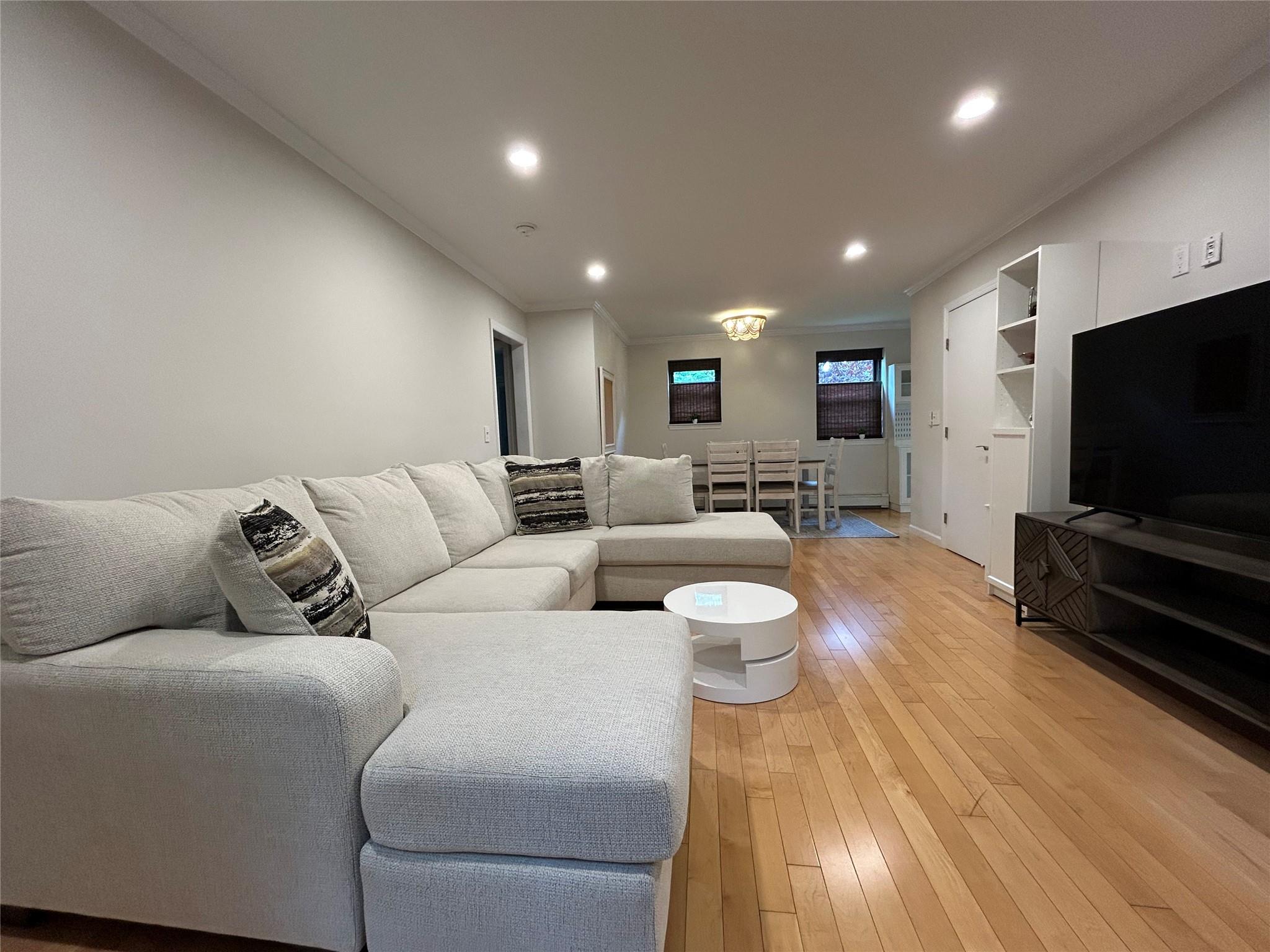 18 Terrace Circle 9C & 11C