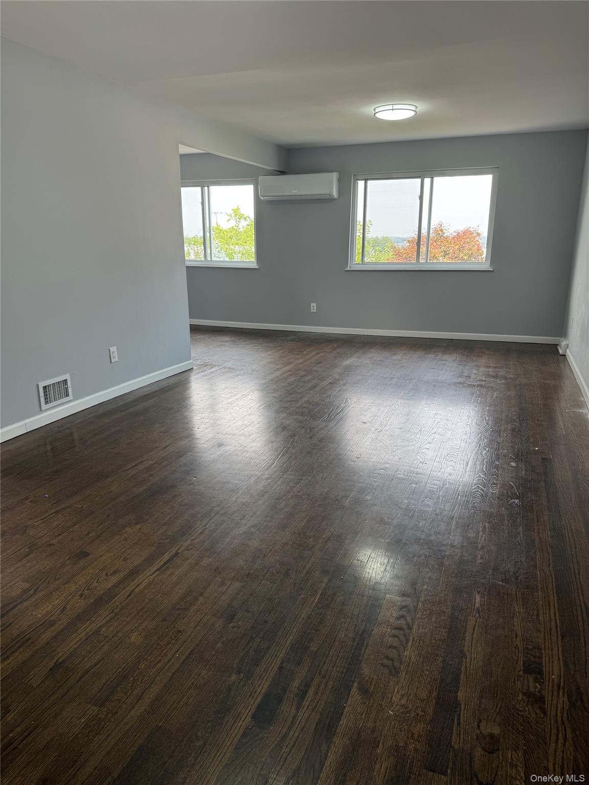16-33 Bell Boulevard