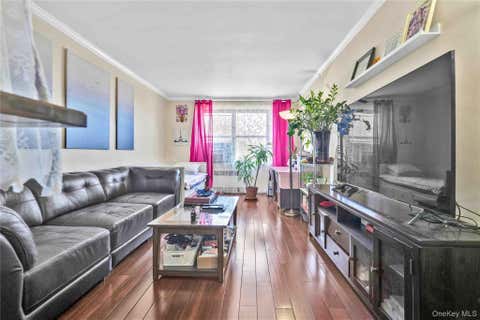 Homes For Sale - 28-02 141st Street #3D<br/> Flushing, NY 11354