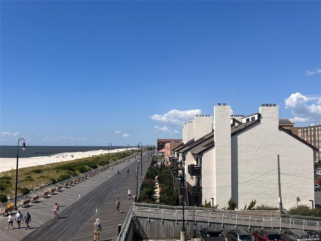 Photo of 615 Oceanfront, Long Beach, NY 11561 (MLS # 966047)