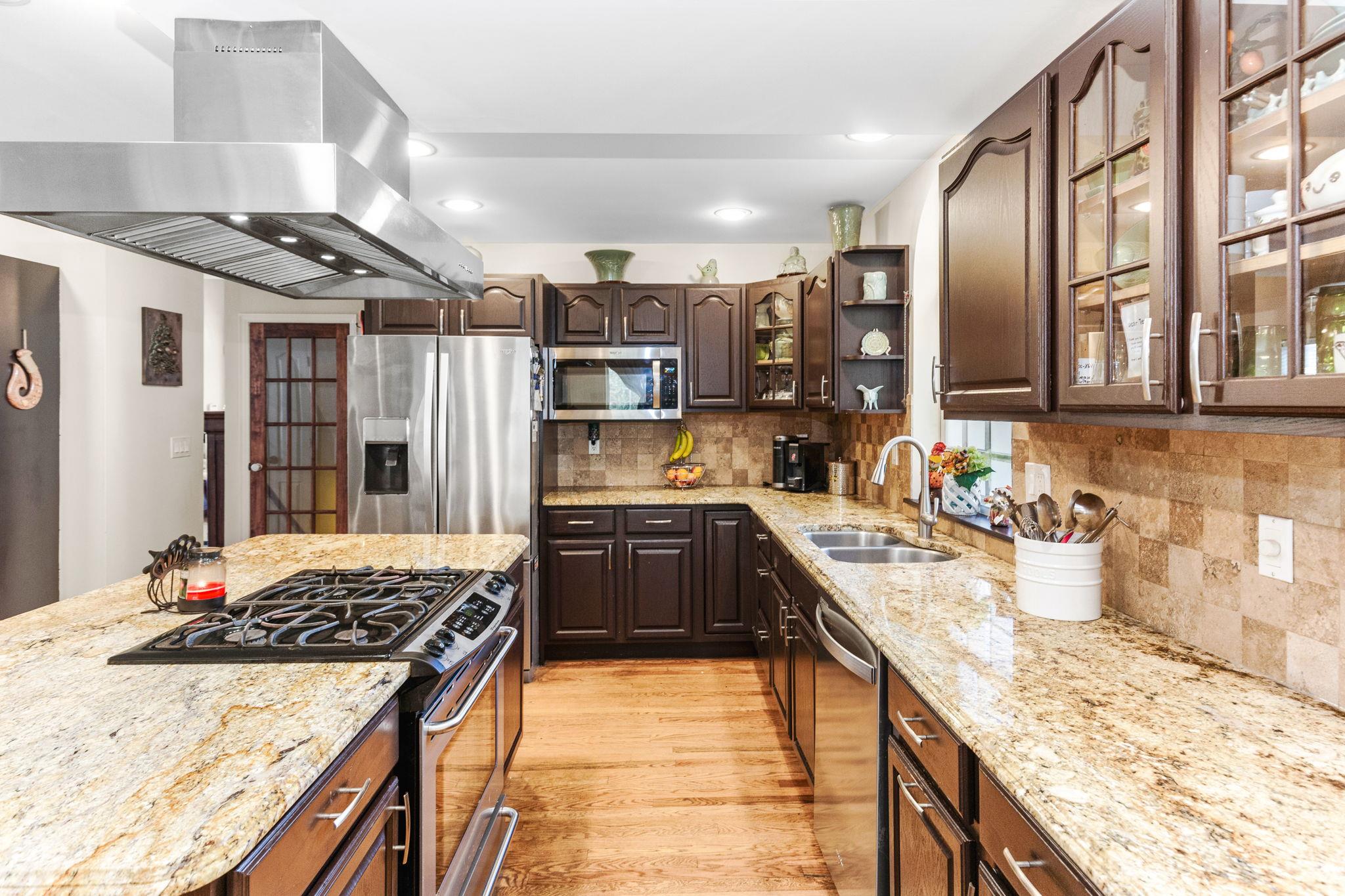 34 Coventry Circle, Mahopac, New York image 3