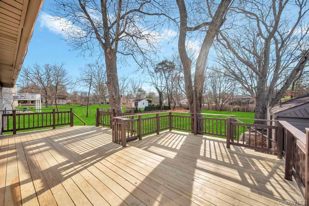 Photo of 42 Gates Avenue, Brentwood, NY 11717 (MLS # 943610)