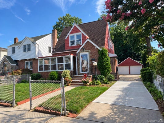 17514 138TH AVE, JAMAICA, NY 11434 - Image 0711aa2f0ef6ebeeb7cf8ca672b1955d/3851908216