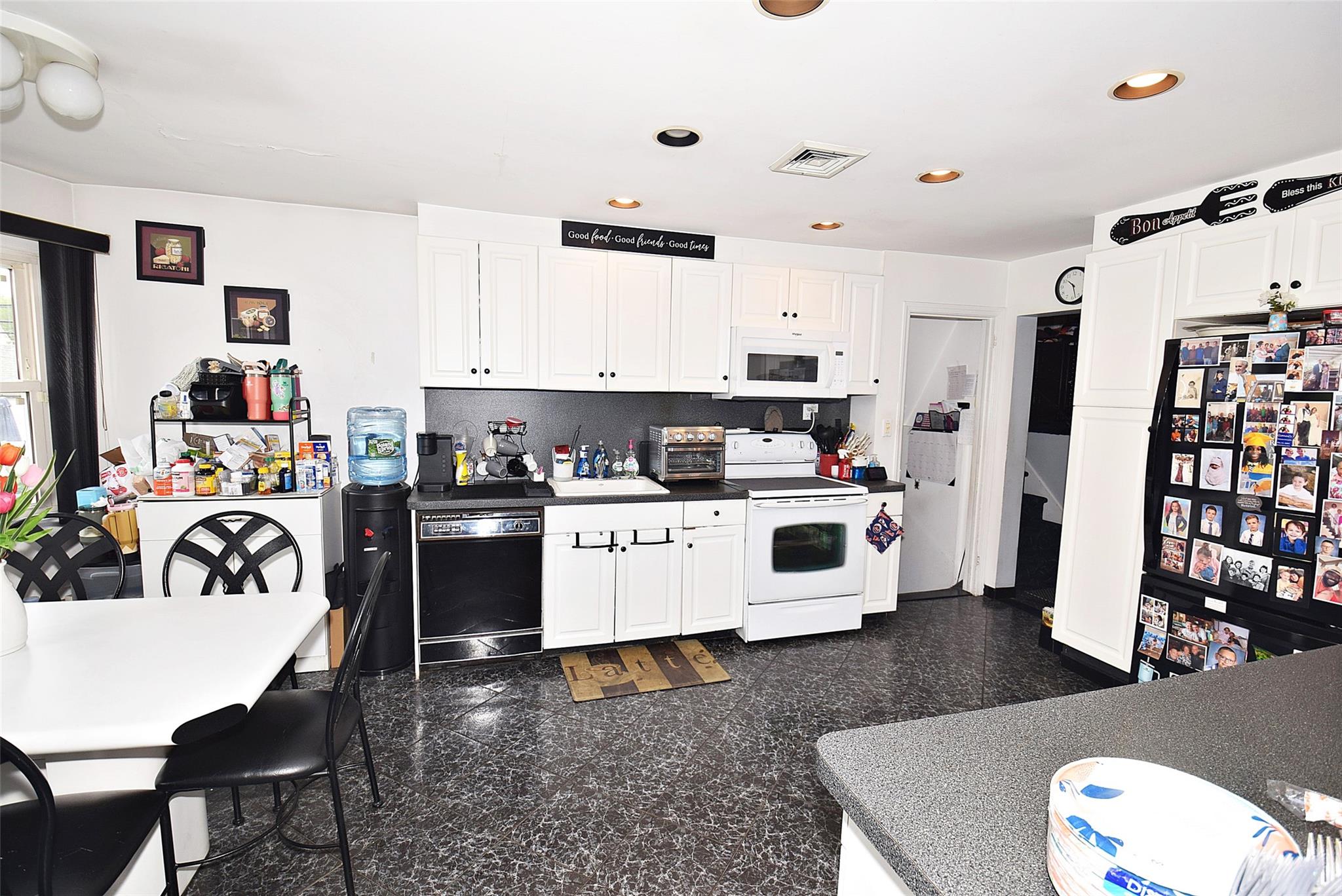 67 Hungry Harbor Road, Valley Stream, New York image 11