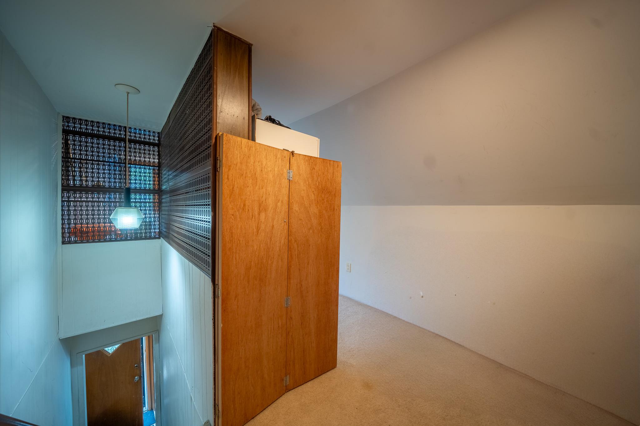 8140 268th Street, Glen Oaks, New York image 15