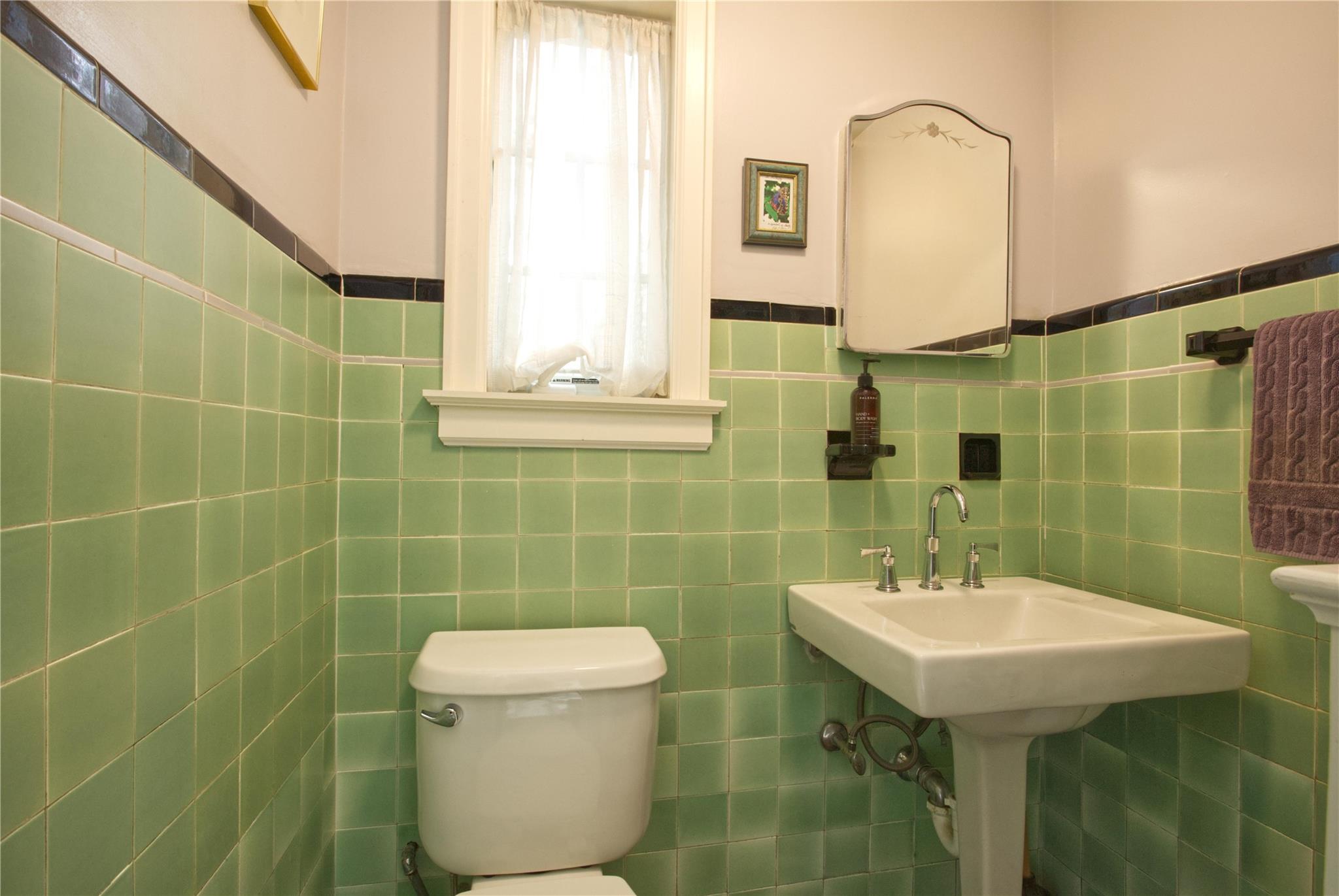 18 Hungerford Road, Briarcliff Manor, New York image 18
