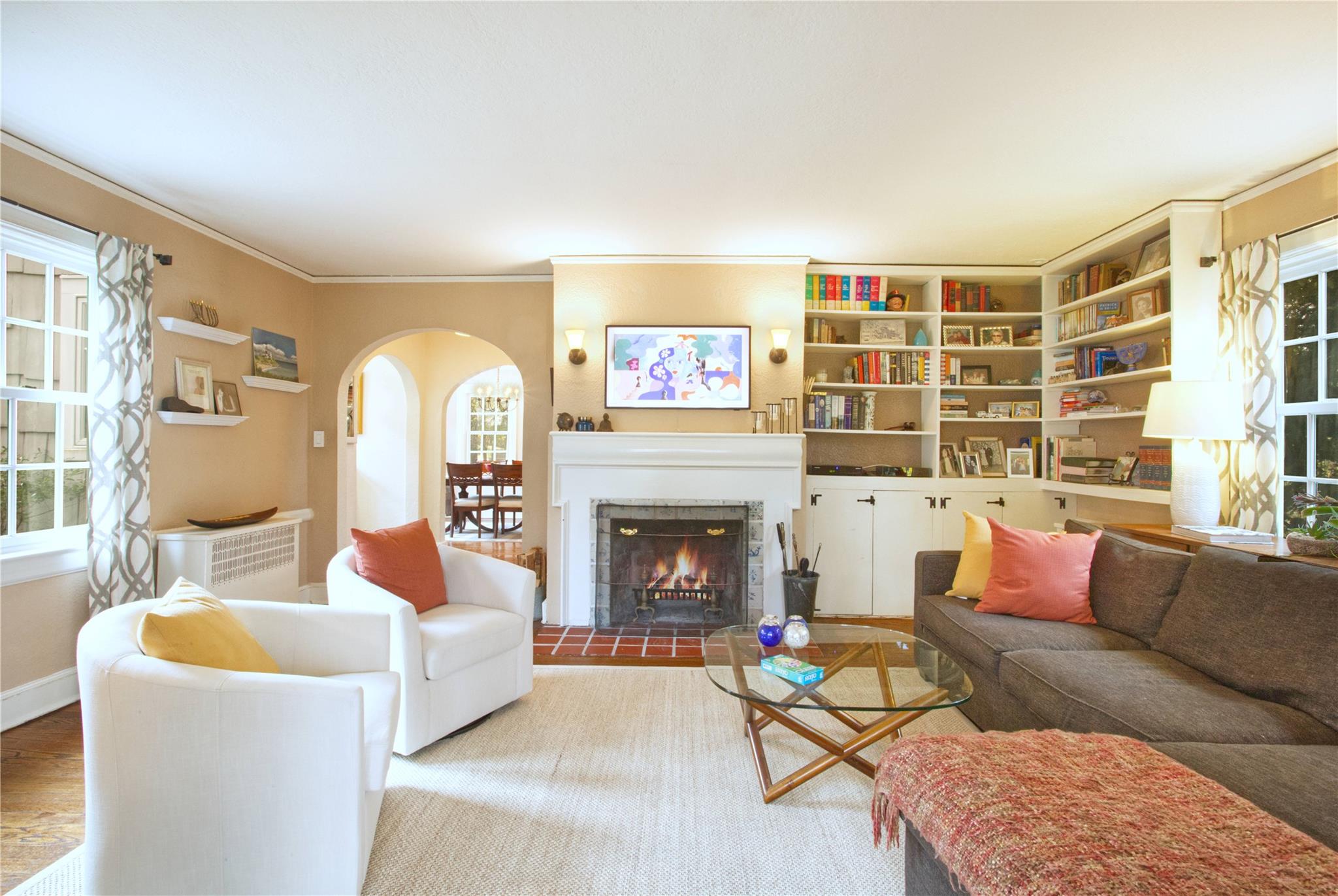 18 Hungerford Road, Briarcliff Manor, New York image 5