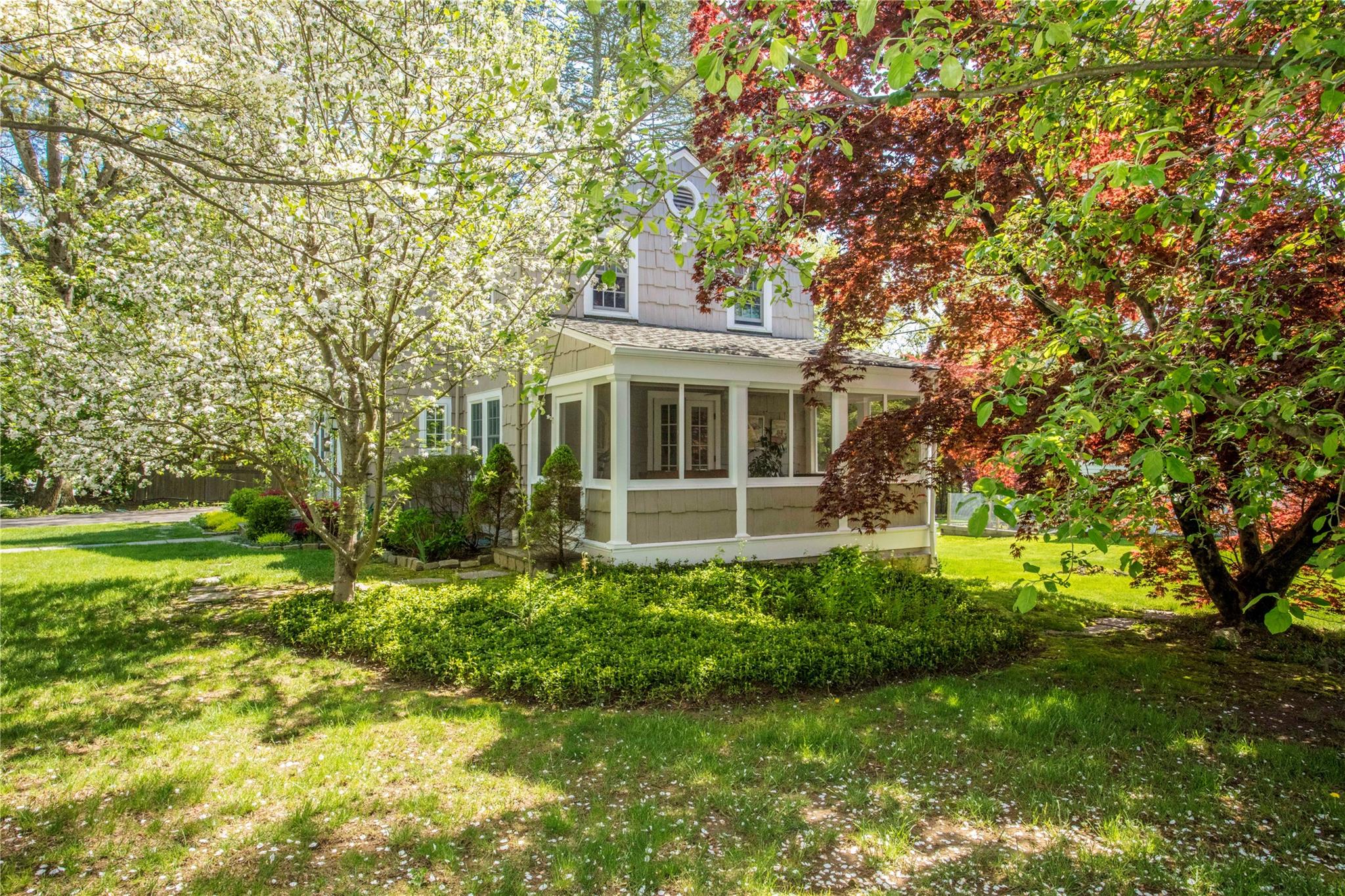 18 Hungerford Road, Briarcliff Manor, New York image 37