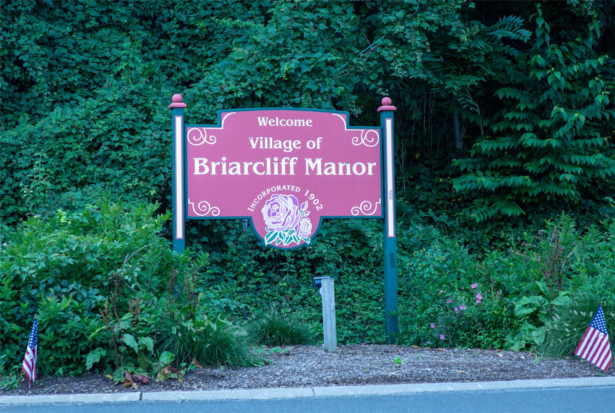 18 Hungerford Road, Briarcliff Manor, New York image 45