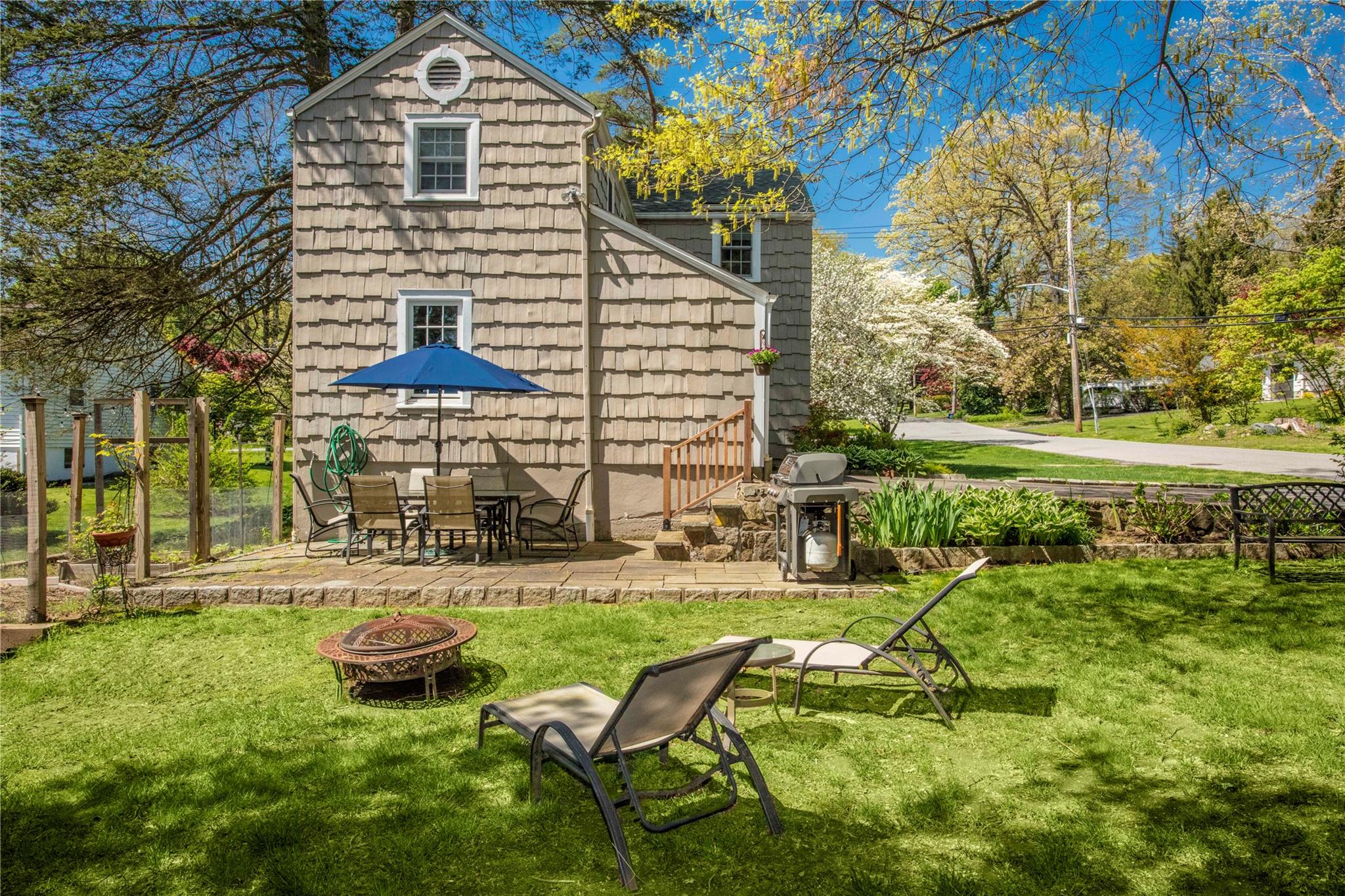 18 Hungerford Road, Briarcliff Manor, New York image 39