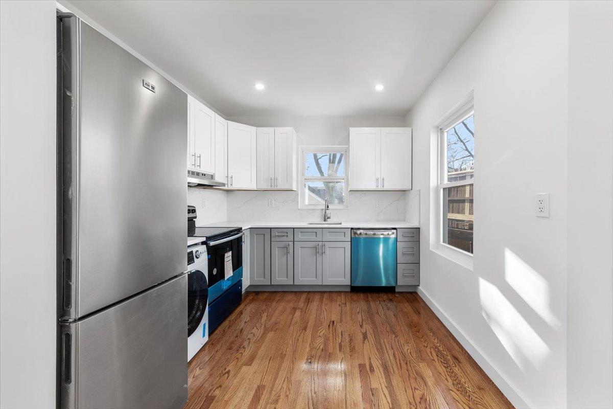 Property for Sale at Swinton Avenue, Bronx, New York - Bedrooms: 4 
Bathrooms: 2  - $1,050,000