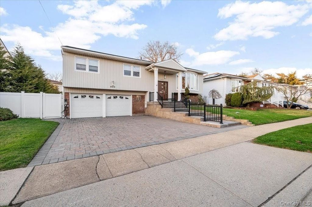 Photo of 600 Hungry Harbor Road, North Woodmere, NY 11581 (MLS # 973210)