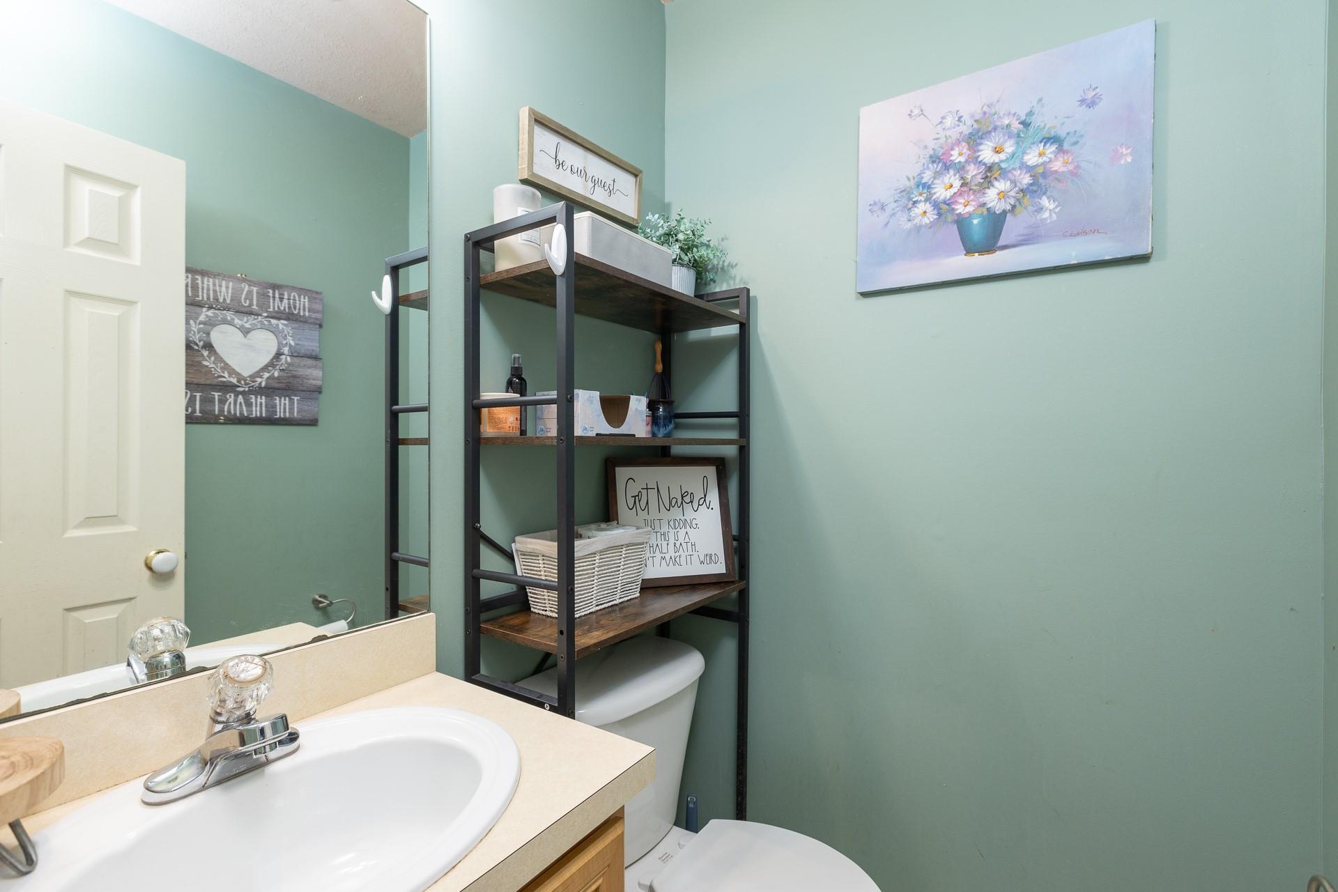 5 Adams Lane, Middle Island, New York image 23