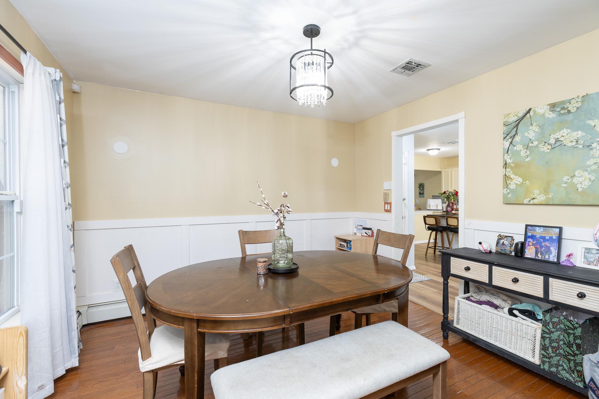 5 Adams Lane, Middle Island, New York image 15