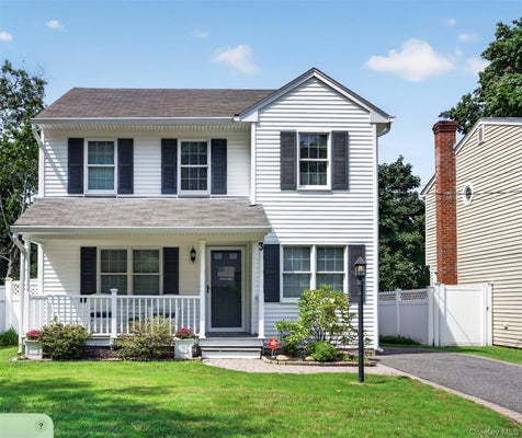 3 ELM RD, ROCKY POINT, NY 11778 - Image 073ca8d29482debf1dba0ade8fac2edd/1250038371