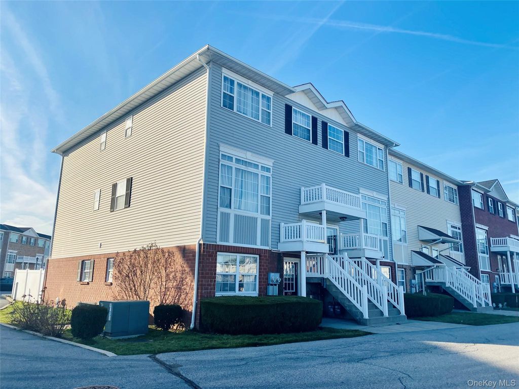 Photo of 197 Surf Drive #123, Bronx, NY 10473 (MLS # 928477)