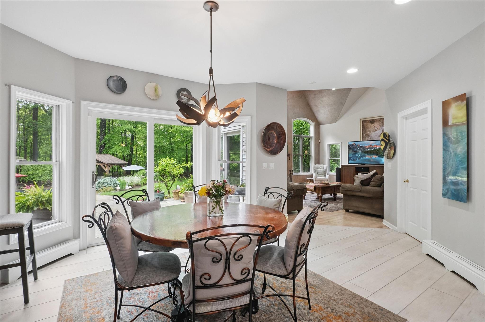 21 Golf Course Drive, Montebello, Florida image 9