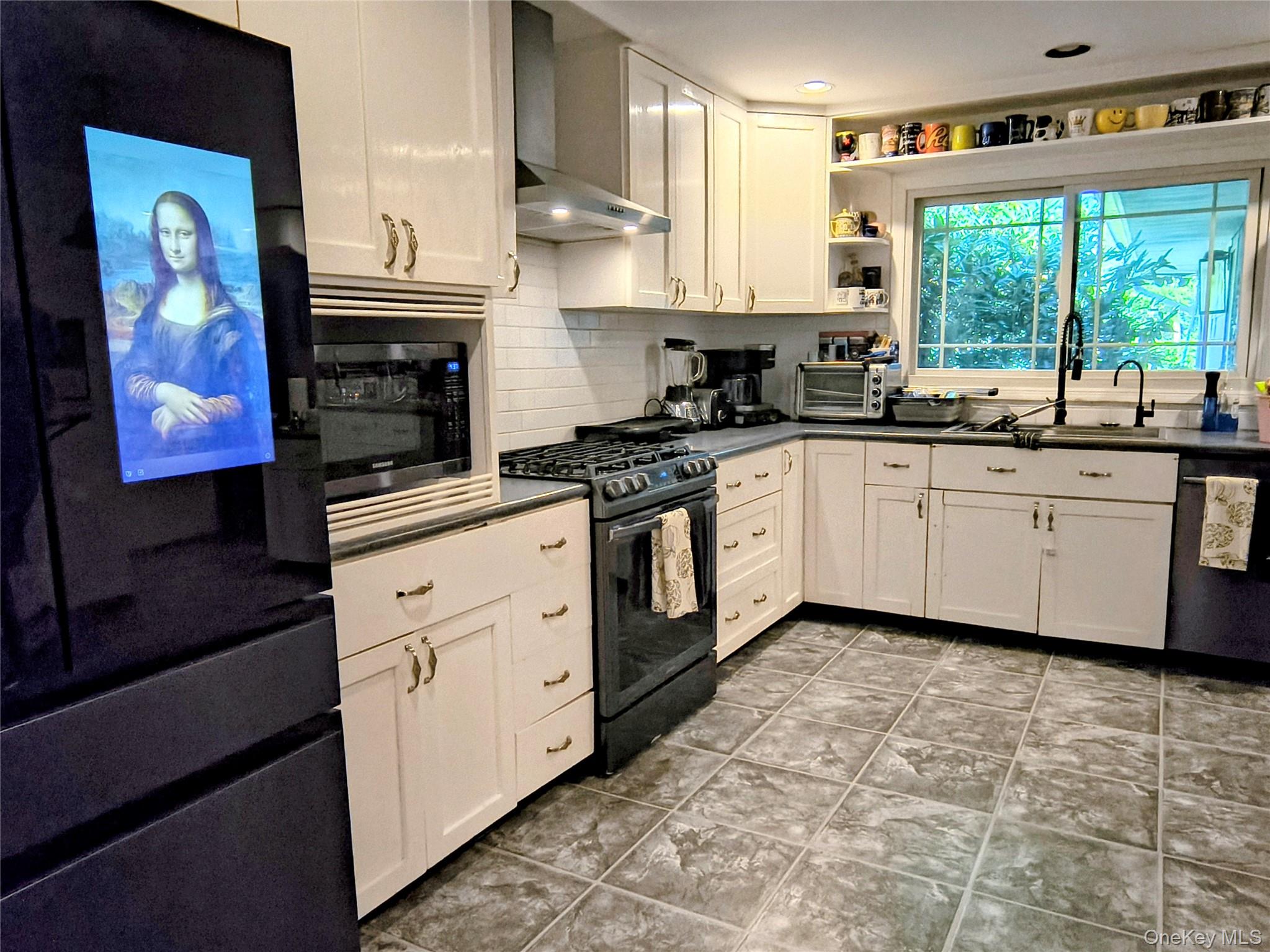 3 Jacob Drive