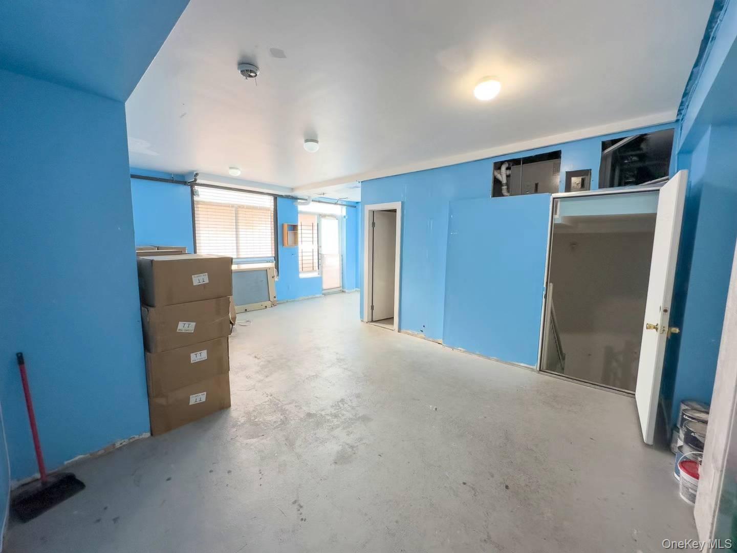 147 Manhattan Avenue