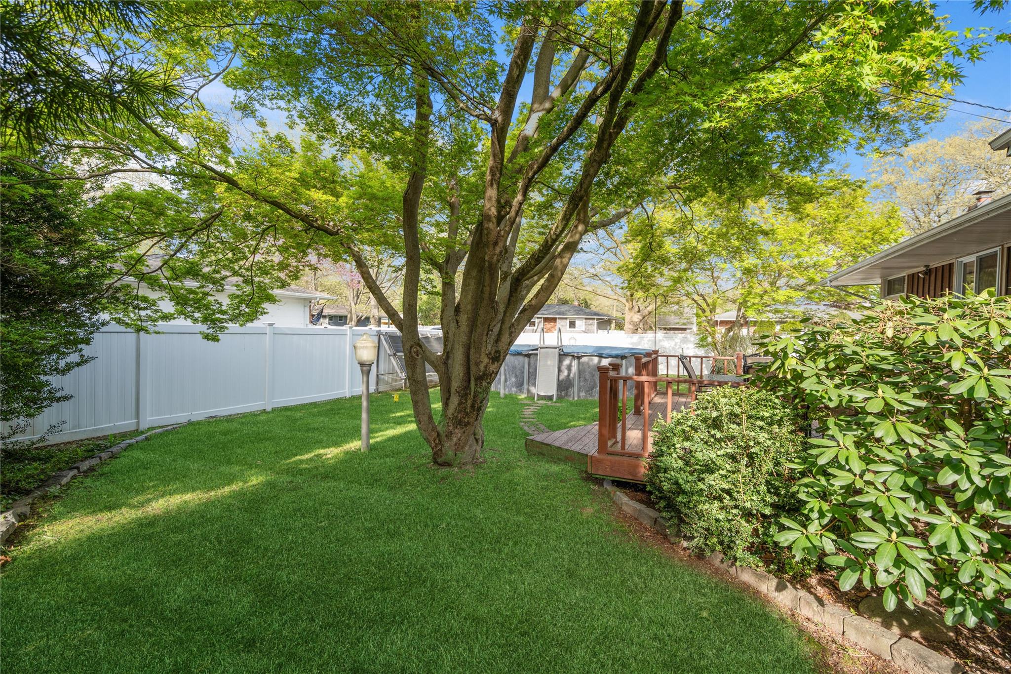 129 Wolf Hill Road, Melville, New York image 30