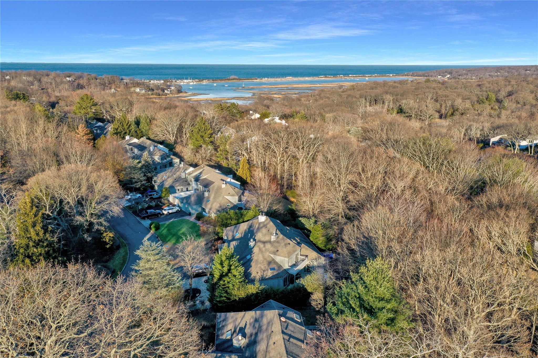 79 Rockledge Path, Port Jefferson, New York image 39