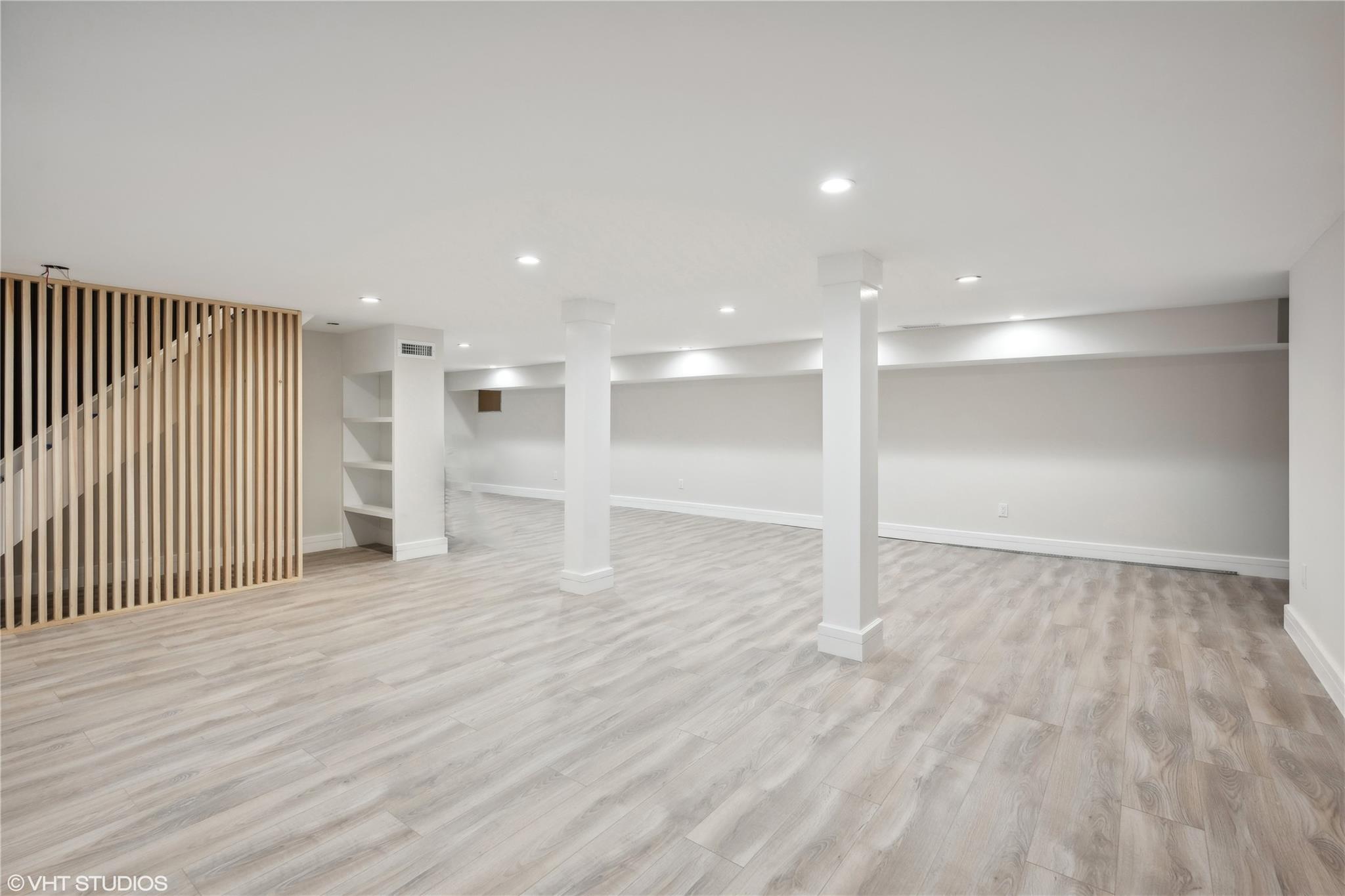 76 Eisenhower Drive, East Quogue, New York image 16