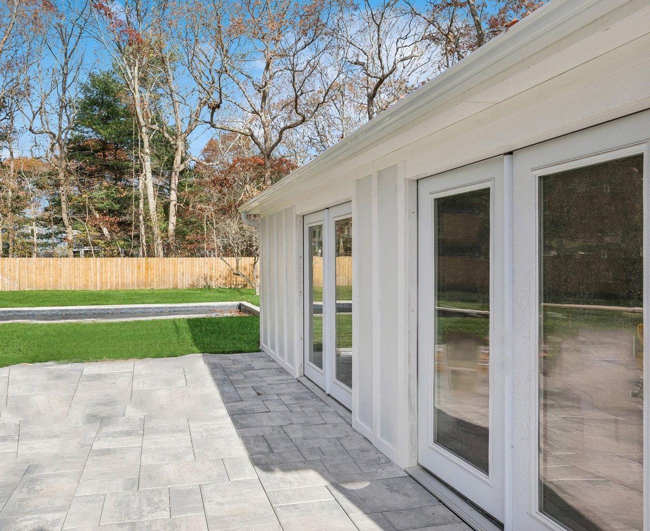 76 Eisenhower Drive, East Quogue, New York image 33