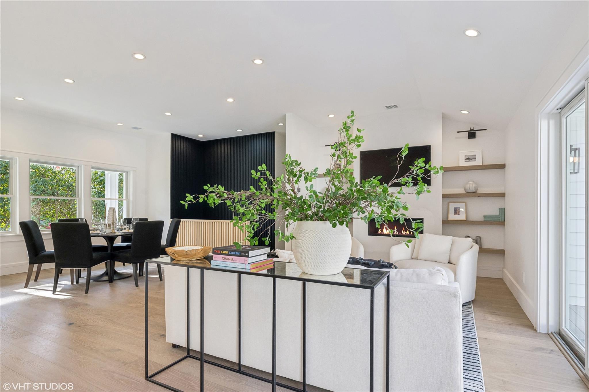 76 Eisenhower Drive, East Quogue, New York image 13