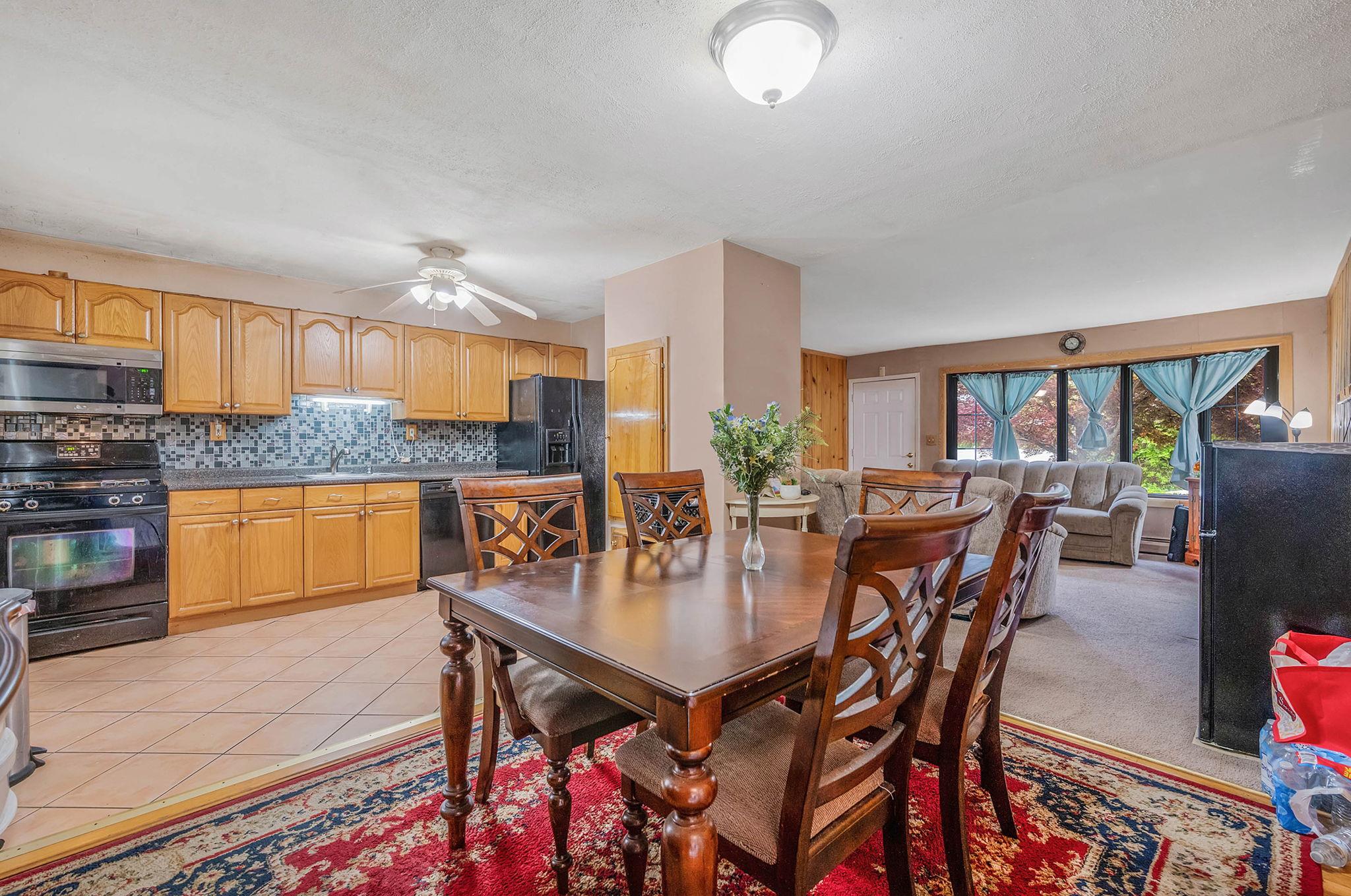 52 Selden Boulevard, Centereach, New York image 12