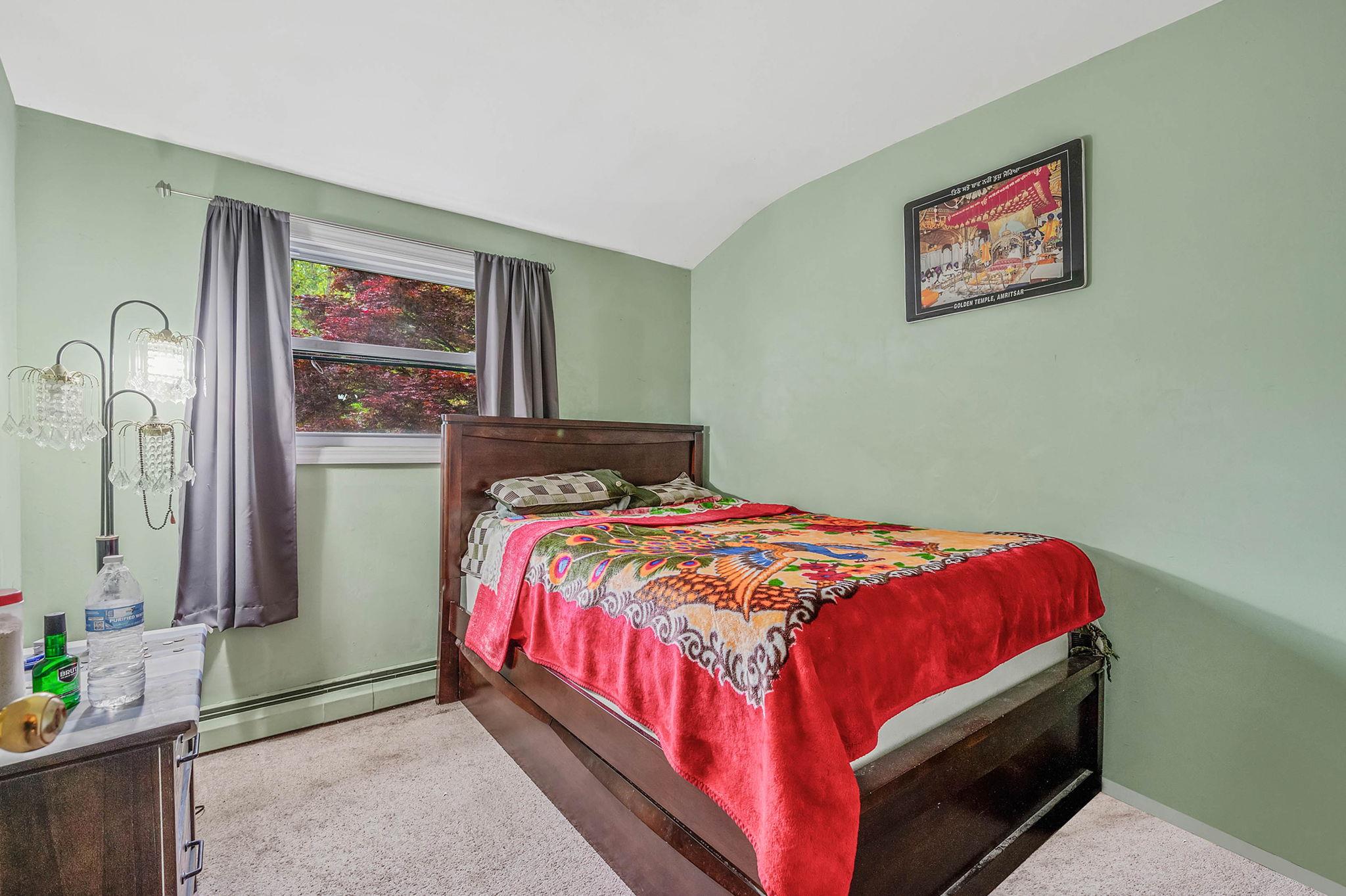 52 Selden Boulevard, Centereach, New York image 21