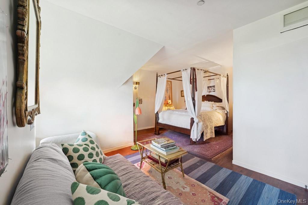 236 Edgemere Street 421