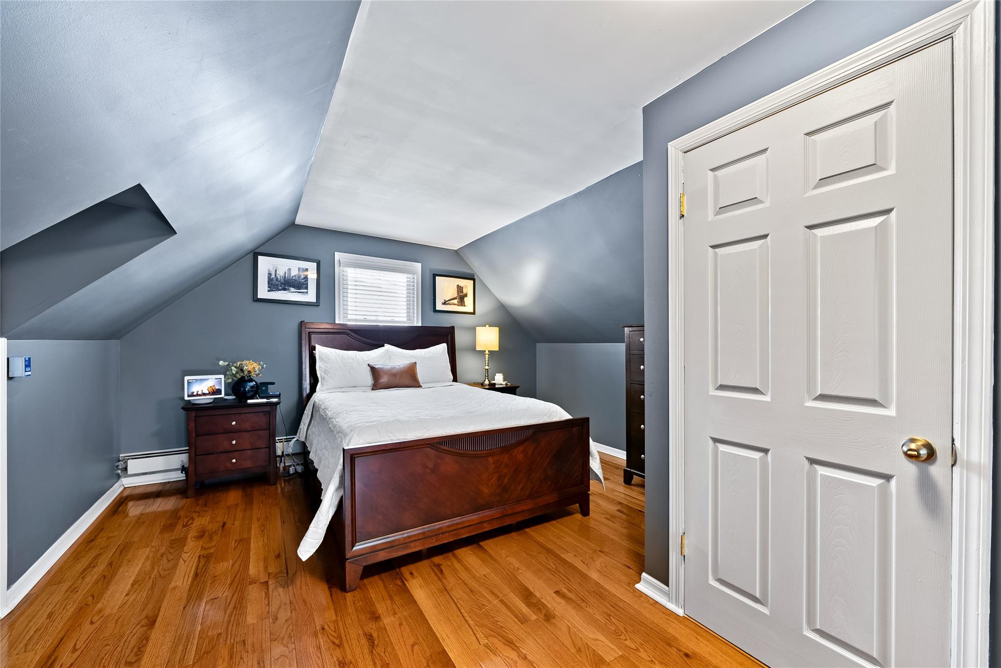 22 Gotham Street, Valley Stream, New York image 24