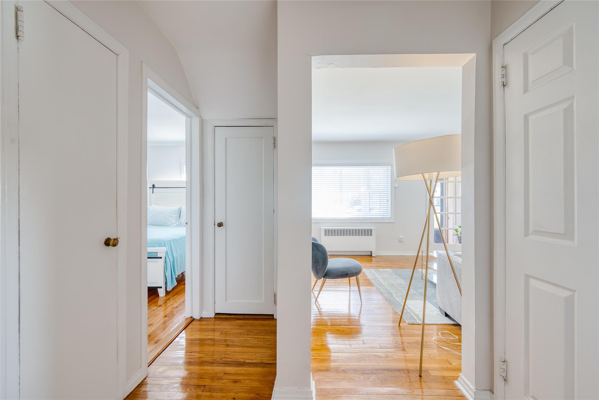 22 Gotham Street, Valley Stream, New York image 16