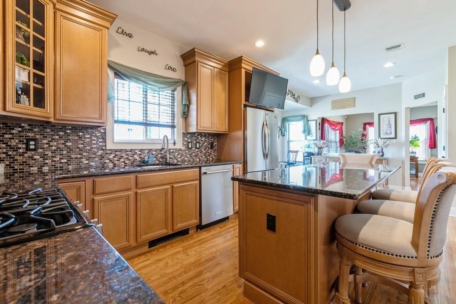 49 Calverton (canterbury) Court, Wading River, New York image 18
