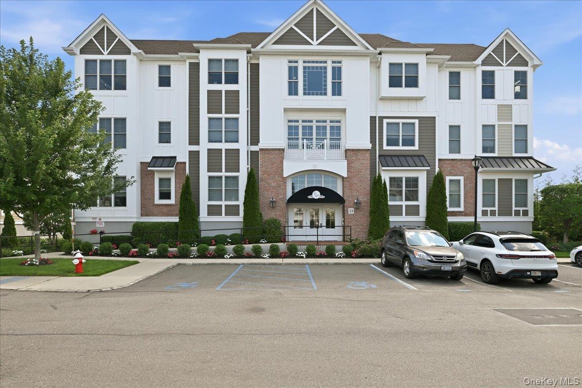 33204 Spruce Pond Circle