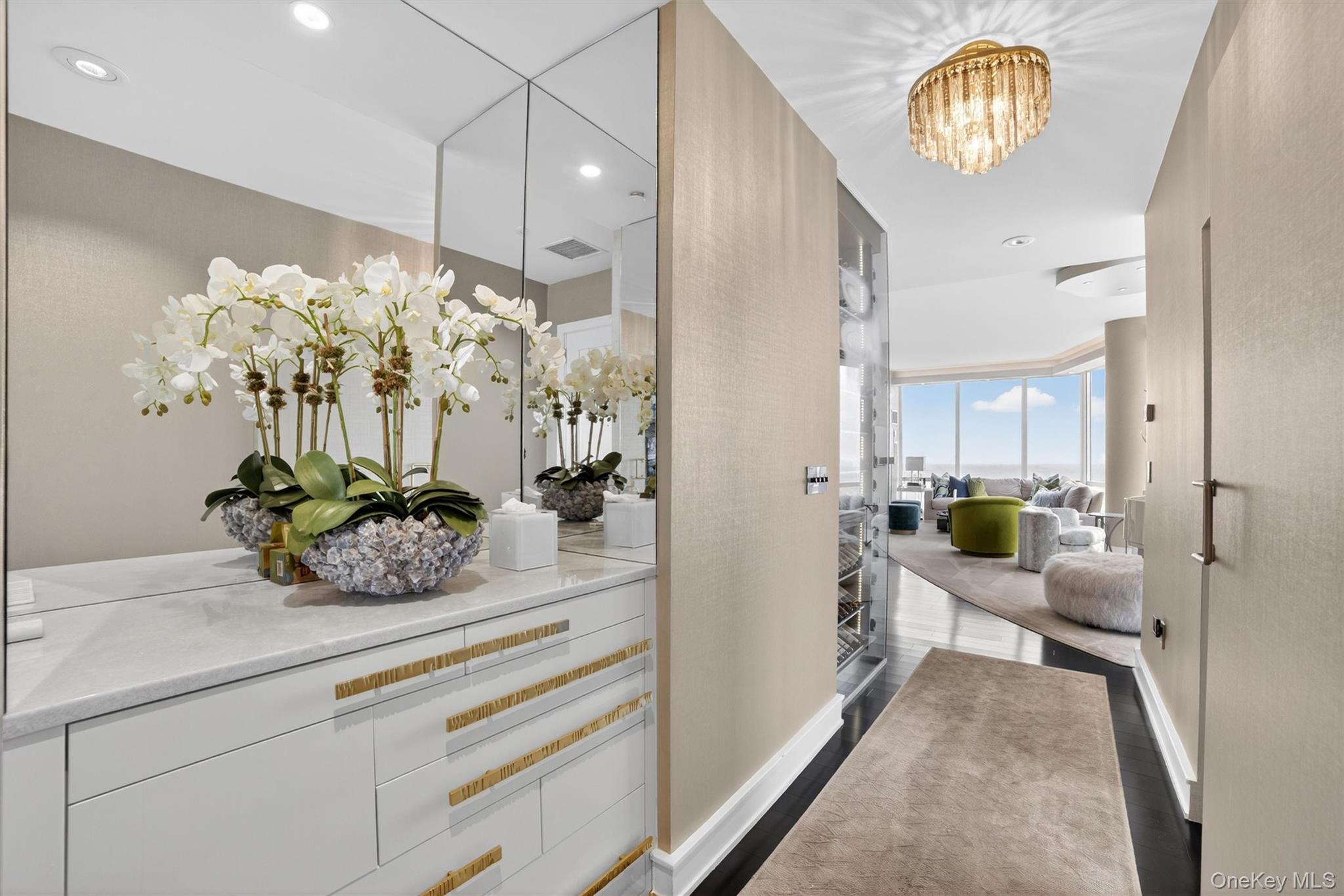 5 Renaissance Square PH9E