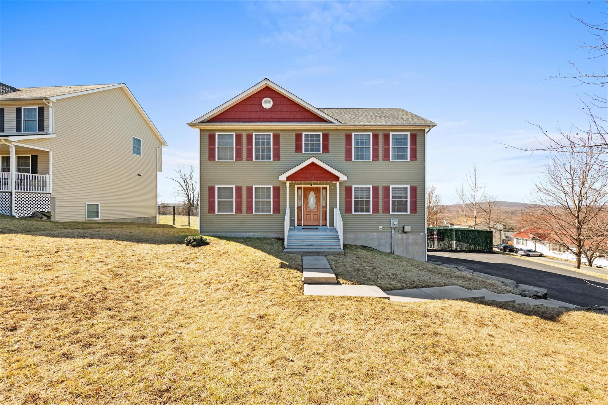 8 Bannerman View Drive, Newburgh, New York image 1