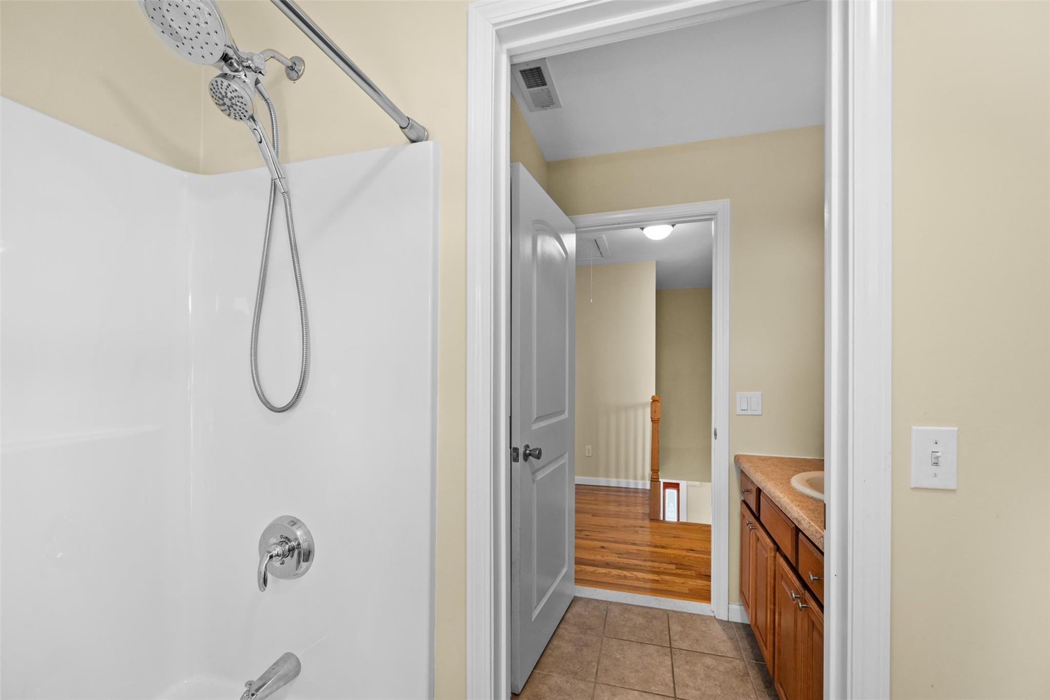 8 Bannerman View Drive, Newburgh, New York image 30