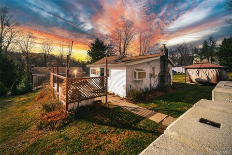 17 Baldwin Road Carmel NY 10512