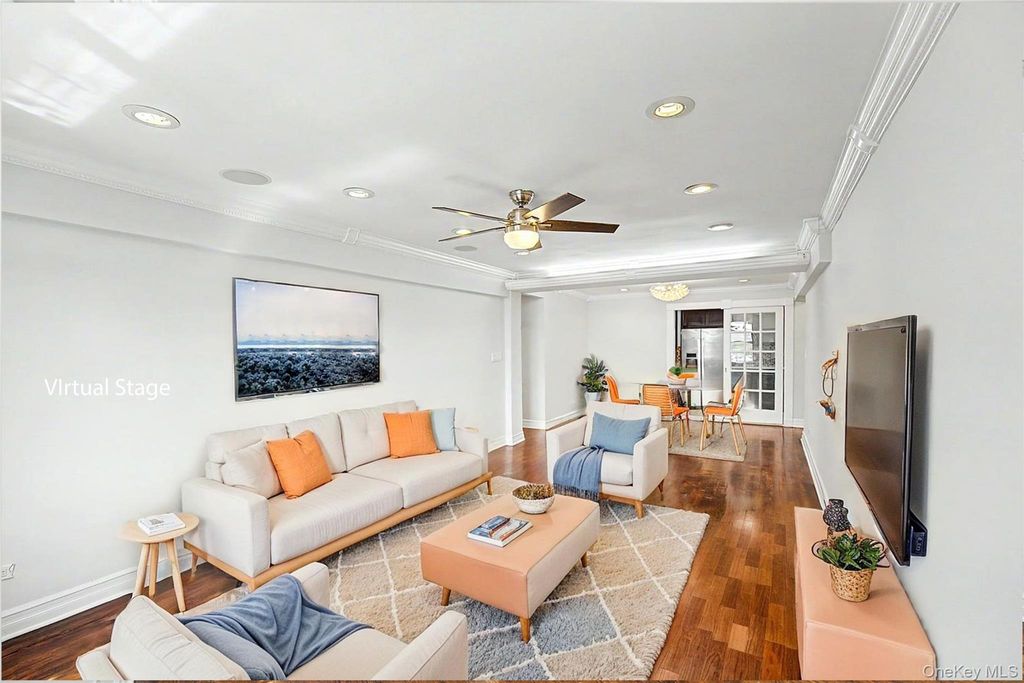 Photo of 6395 Austin Street #5J, Rego Park, NY 11374 (MLS # 986999)