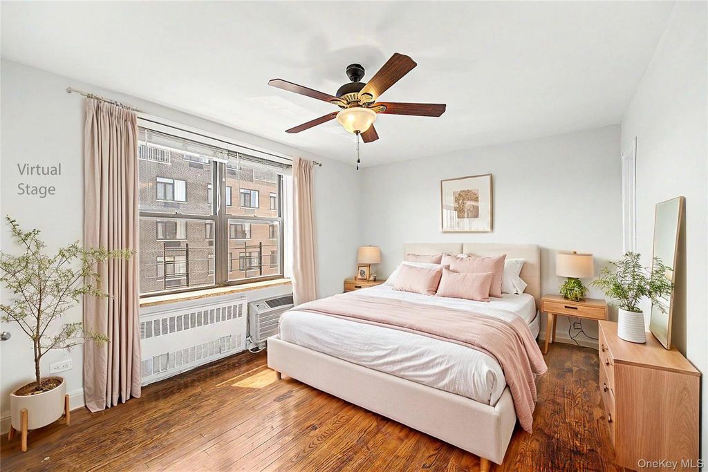 Photo of 6395 Austin Street #5J, Rego Park, NY 11374 (MLS # 986999)