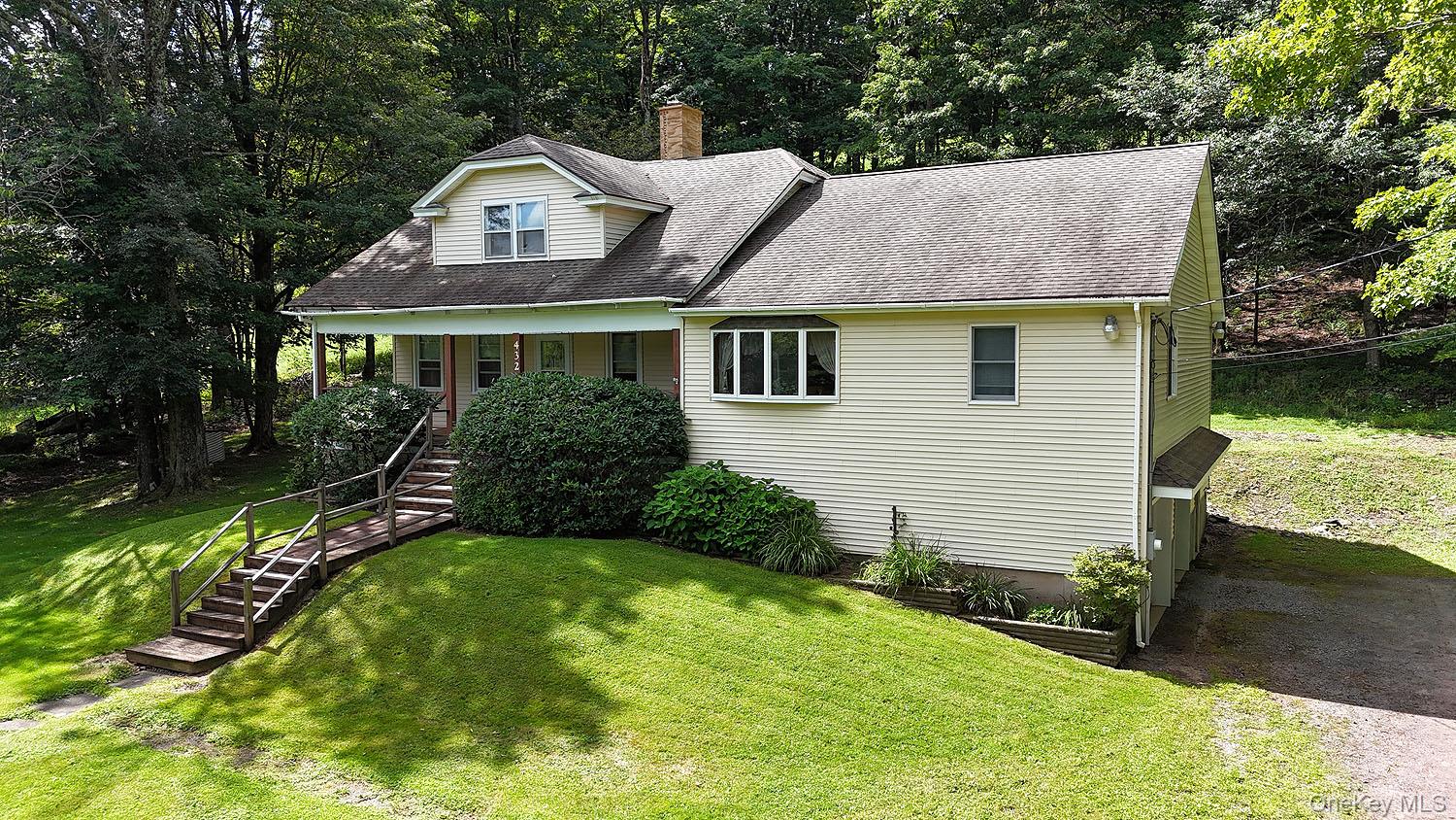432 County Road 95