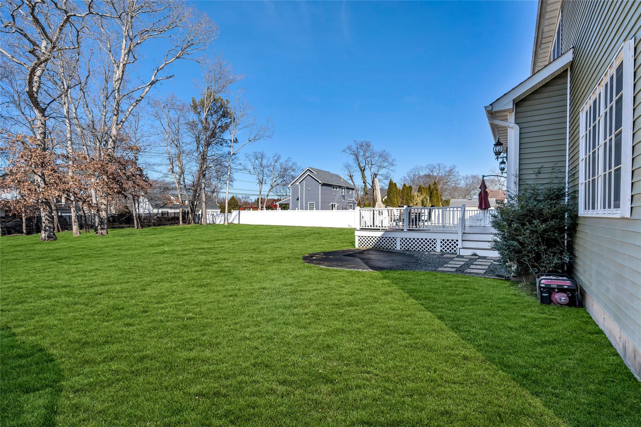 203 Overton Street, Deer Park, New York image 38