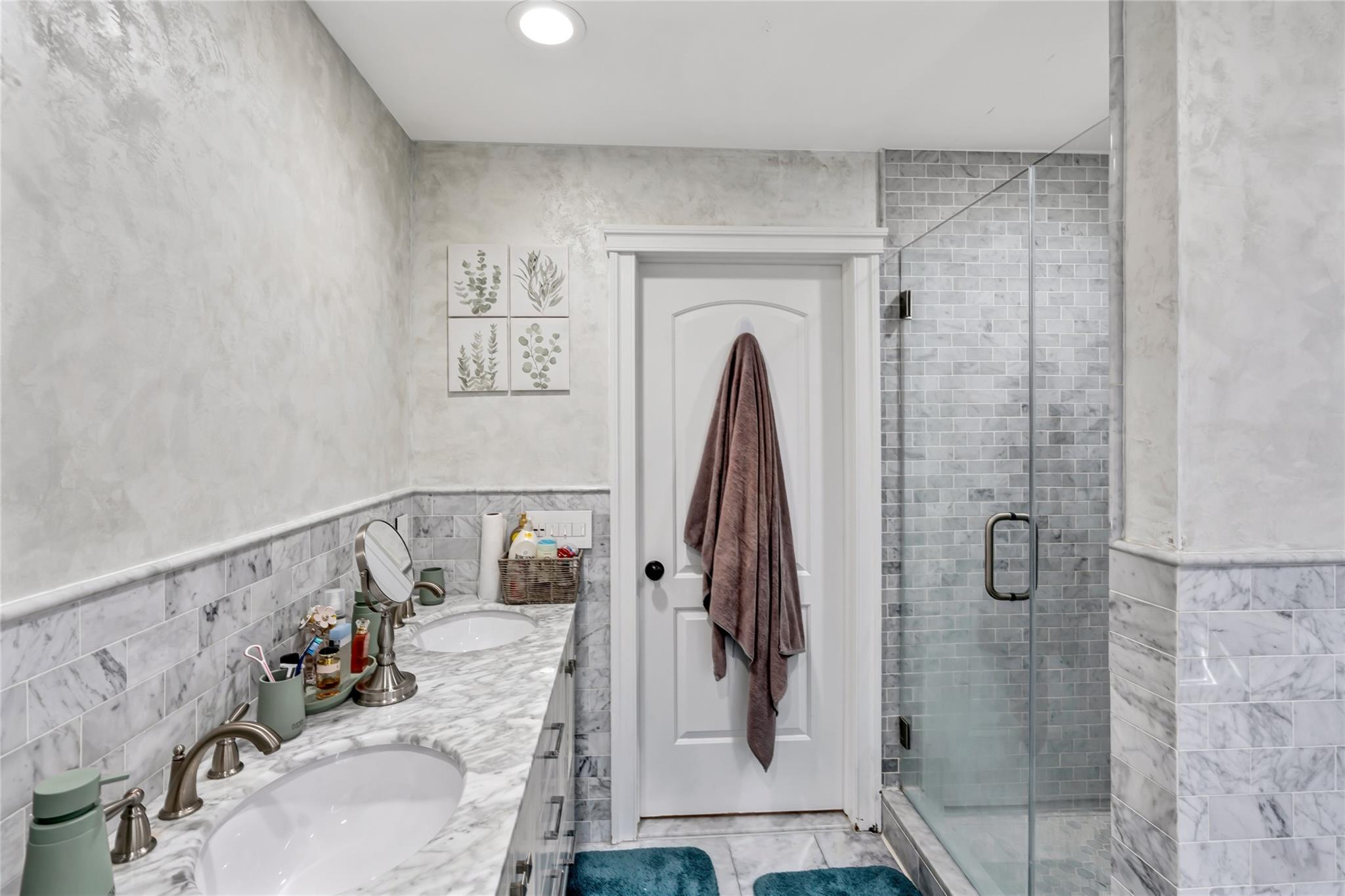 203 Overton Street, Deer Park, New York image 16