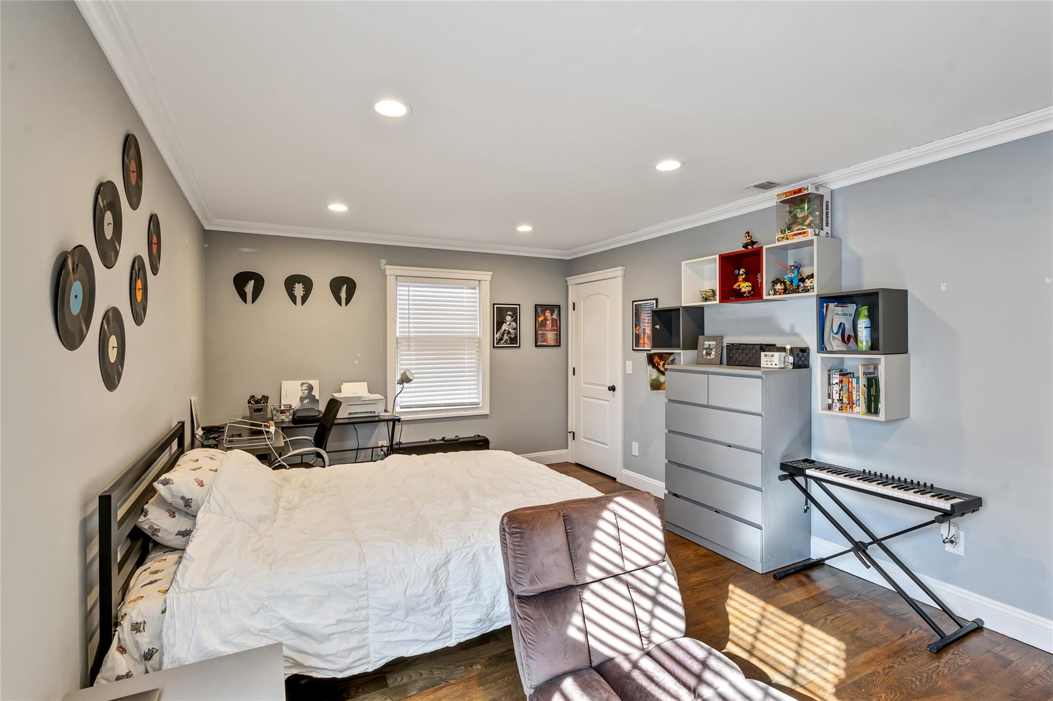 203 Overton Street, Deer Park, New York image 21