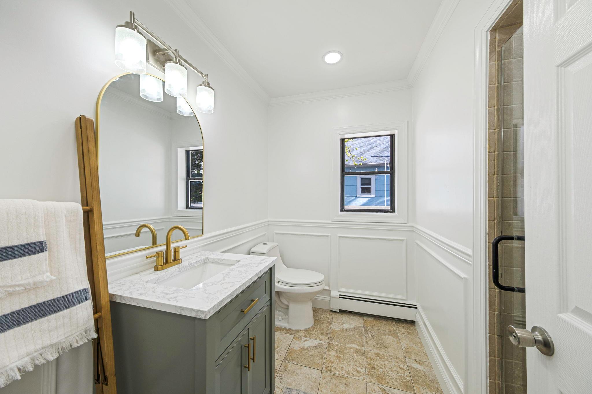 219 S Bayview Avenue, Amityville, New York image 31
