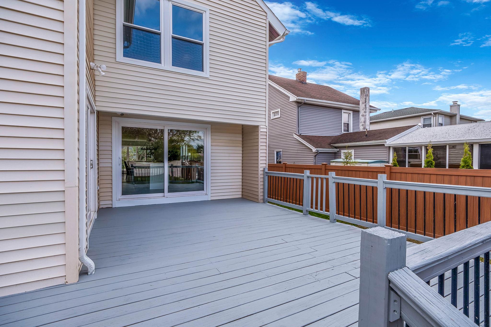 219 S Bayview Avenue, Amityville, New York image 33