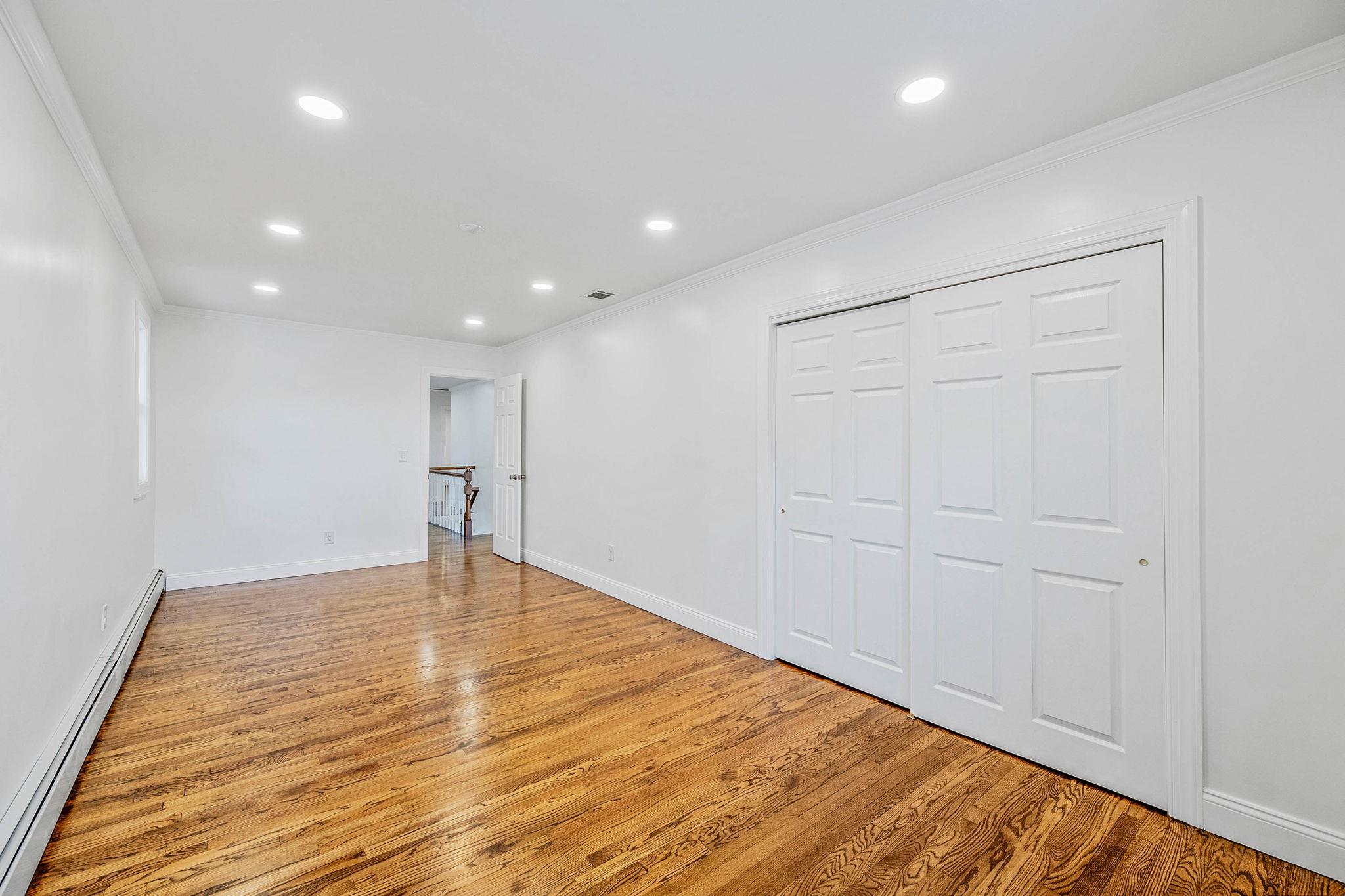 219 S Bayview Avenue, Amityville, New York image 15