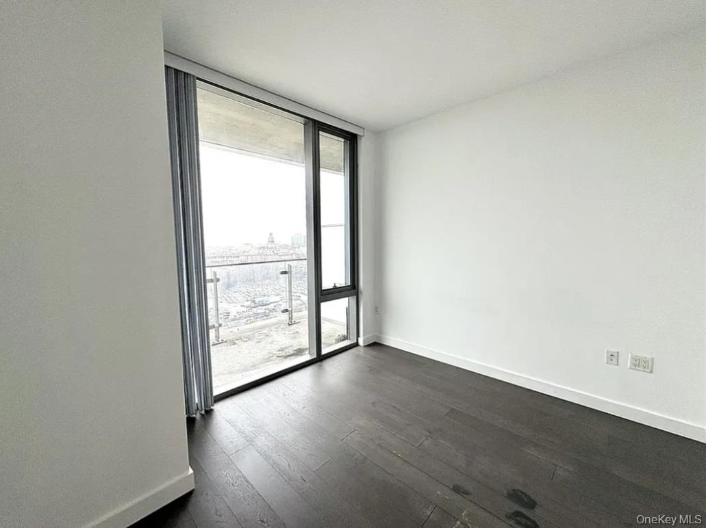 131-05 40th Road PH2D